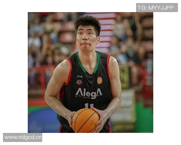 余嘉豪西乙第5轮首度得分上双贡献12分4板助力坎塔布里亚大胜 余嘉豪西乙第5轮首度得分上双贡献12分4板助力坎塔布里亚大胜