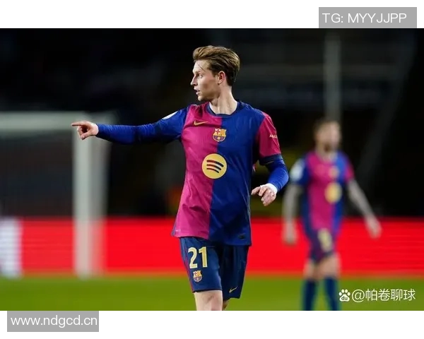 德容在荷兰队训练营透露将于10月15日续约的消息 德容在荷兰队训练营透露将于10月15日续约的消息