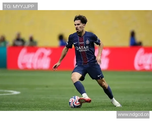 维蒂尼亚回顾与恩里克相遇的影响,称其为巴黎生涯的重要转折点 维蒂尼亚回顾与恩里克相遇的影响,称其为巴黎生涯的重要转折点