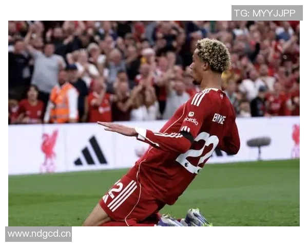 希勒分析利物浦战术强调迅速传球给伊萨克以激发他的进球灵感