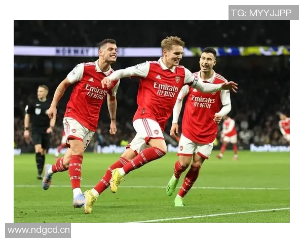 阿森纳在英超对诺丁汉森林战绩优异但客场表现不佳的对比分析