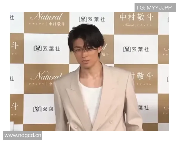 中村敬斗社交媒体庆祝胜利感恩伊东纯也精彩传中展现团队精神