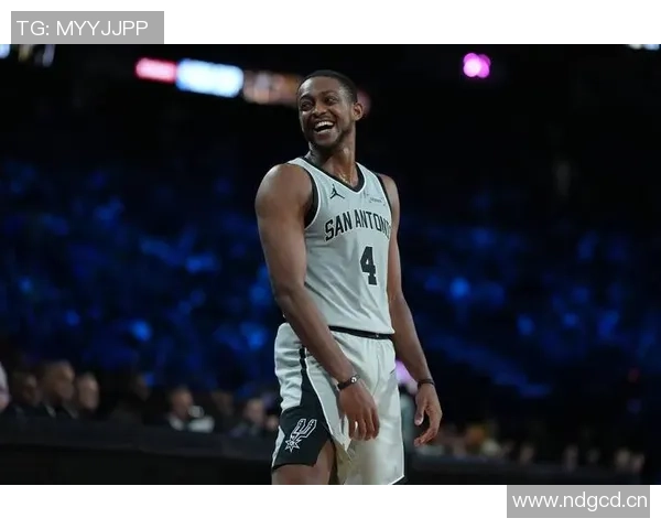 追梦与文班齐肩并进卡斯尔重塑马刺赢球文化的重要角色 追梦与文班齐肩并进卡斯尔重塑马刺赢球文化的重要角色