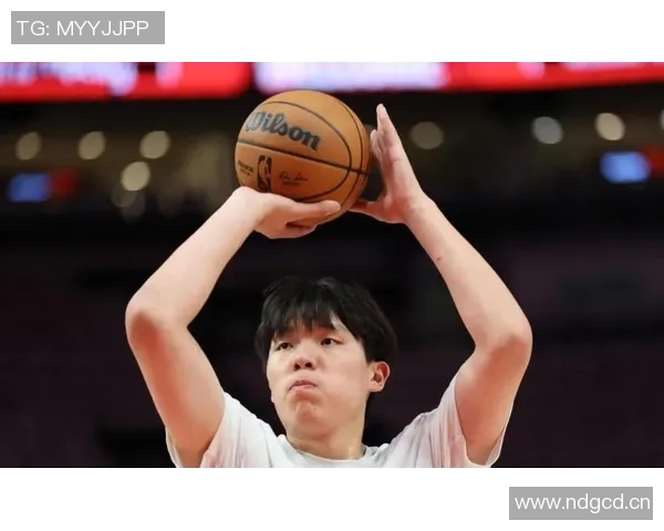 华子巨星表现震撼全场杨瀚森小步迈出中国篮球新篇章