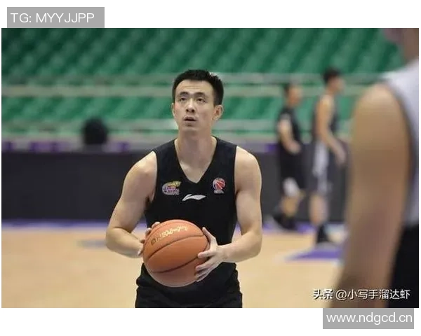 赵继伟称周鹏为低估的英雄贡献巨大攻防两端表现突出