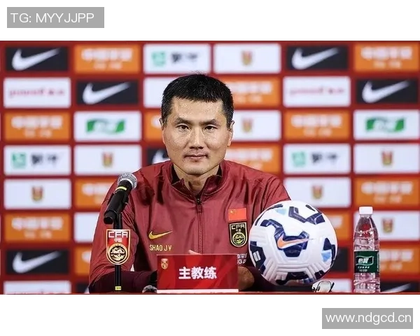 邵佳一强调国家队与俱乐部训练的重要性责任在于为队员的球队发展贡献力量